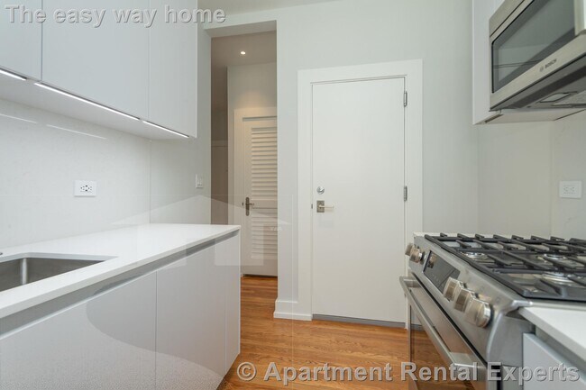 Foto del edificio - 16 Forest St