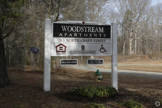 Foto del edificio - Woodstream Apartments