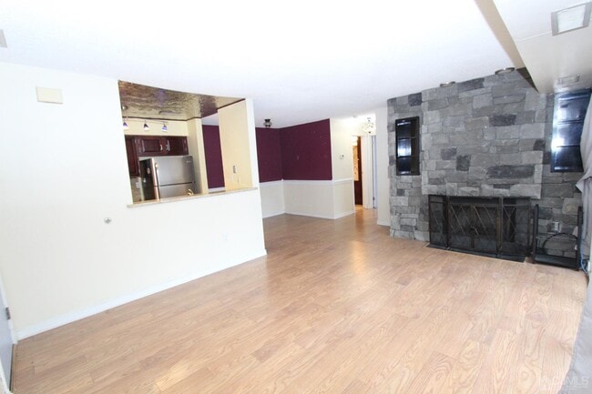 Building Photo - 1113 Aspen Dr