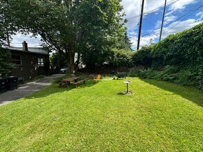 Building Photo - 69 Etruria St