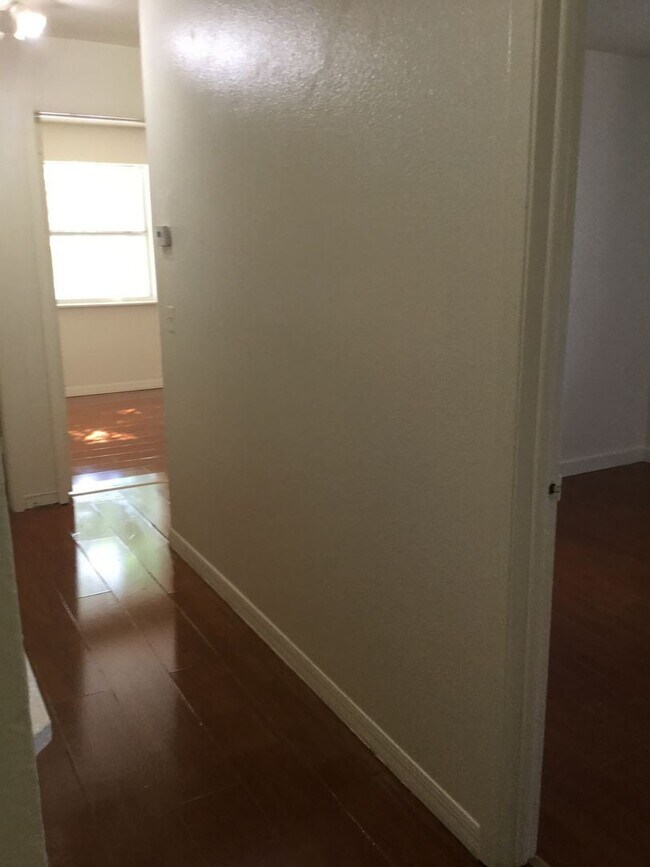 Building Photo - 2454 Rio Pinar Lakes Blvd
