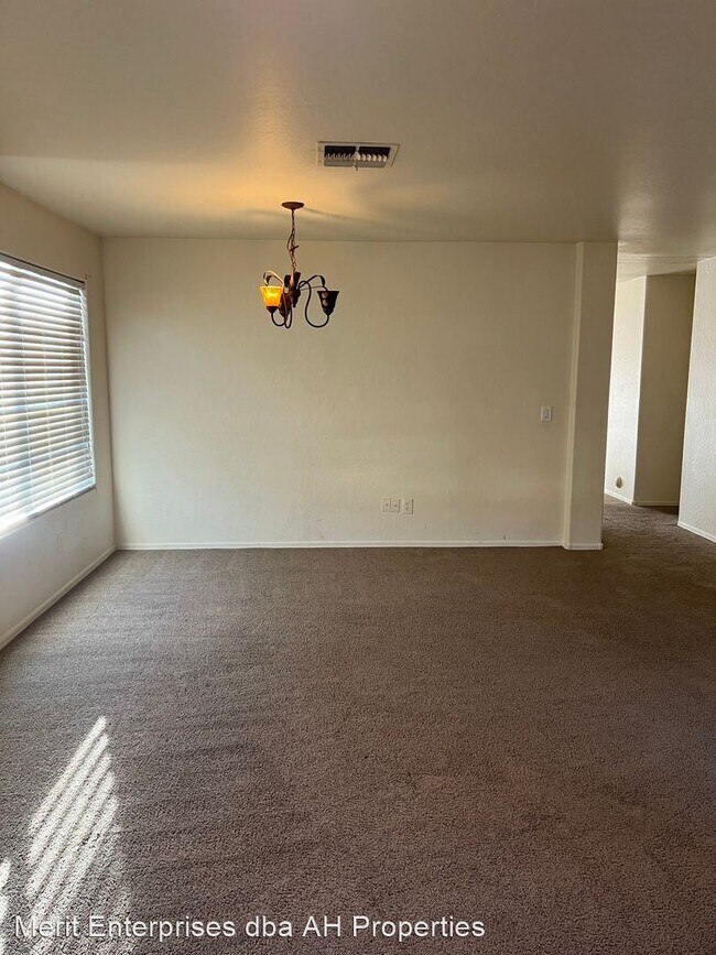 Foto del edificio - 4 br, 2 bath House - 6028 S 22ND DR