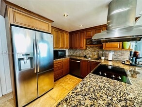 Building Photo - 1501 S Ocean Dr