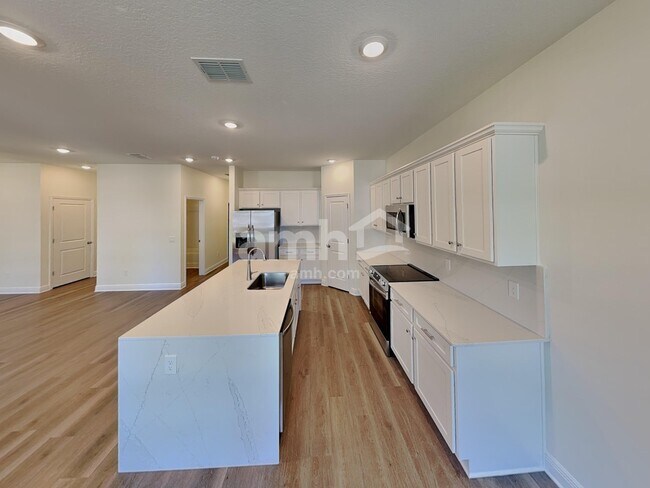 Foto del edificio - 5932 Pinewood Ests Dr