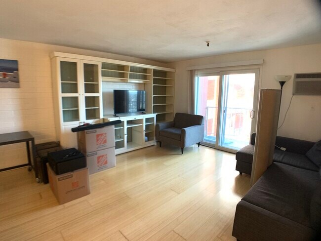 Foto del edificio - 115 W Squantum St