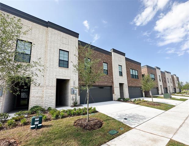 Building Photo - 2085 Layla Dr