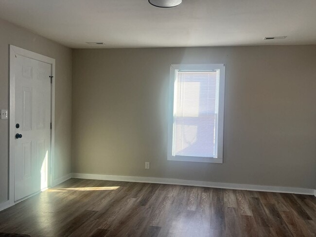 Foto del edificio - 235 Ann St NW