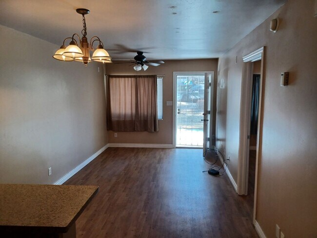 Building Photo - 3200 S Litzler Dr