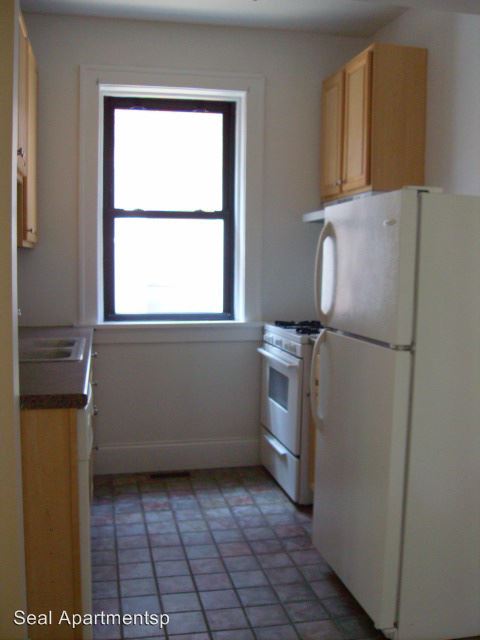 Building Photo - 6246 North Dr