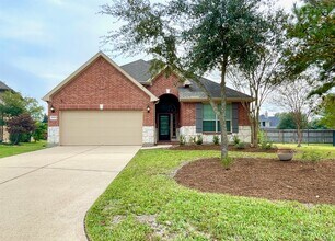Building Photo - 26100 Brickhill Dr