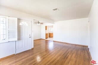Building Photo - 12438 Woodgreen St
