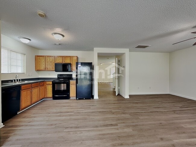 Building Photo - 3280 Denali Ct