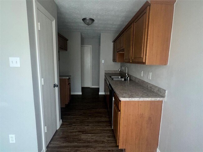 Building Photo - 3314 Red Cedar Trail