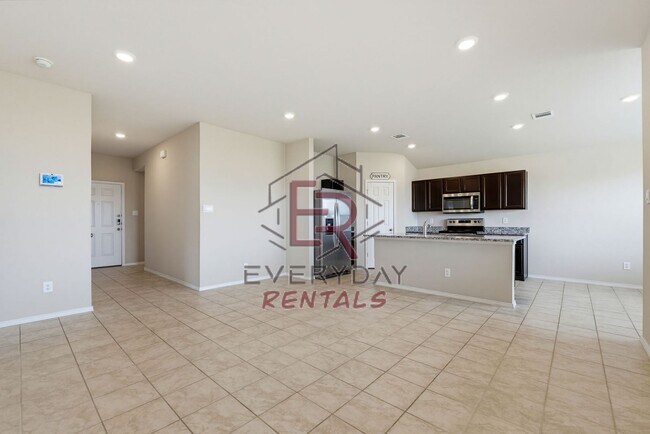 Foto del edificio - Beautiful Home Awaits you!