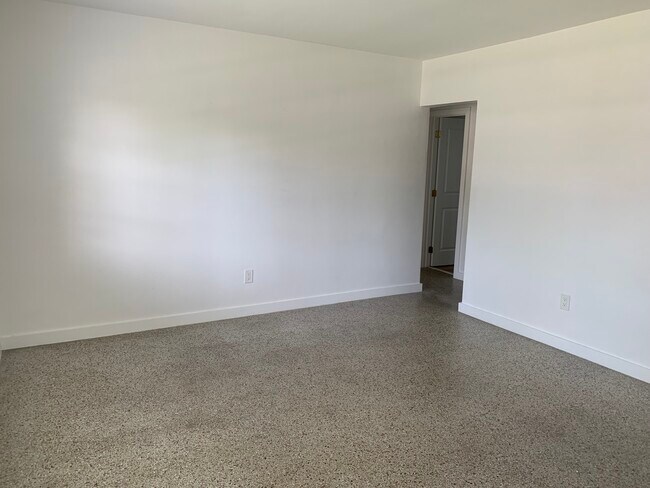 Foto del edificio - 6100 SW 17th St
