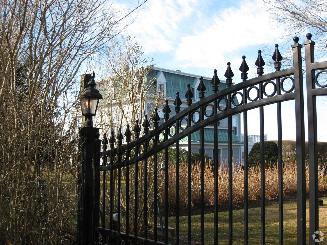 Foto del edificio - 13 Quantuck Ln