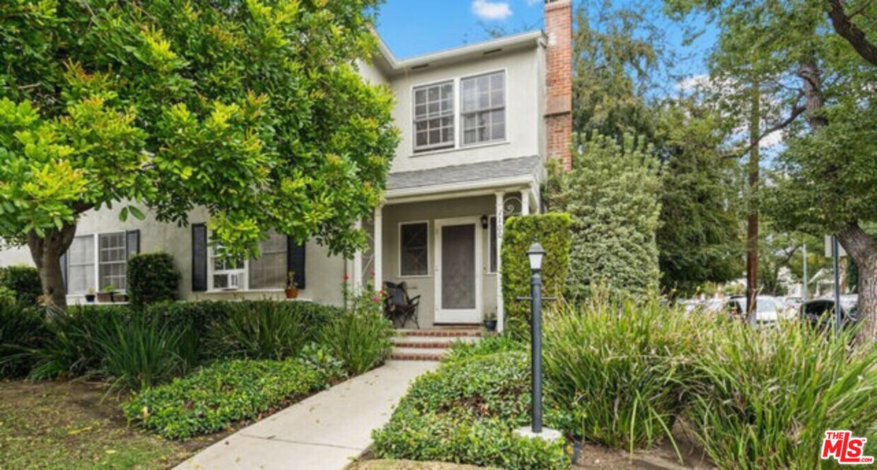 Foto principal - 1100 N Louise St