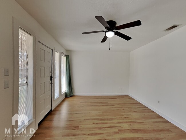 Foto del edificio - 3912 Atlanta St