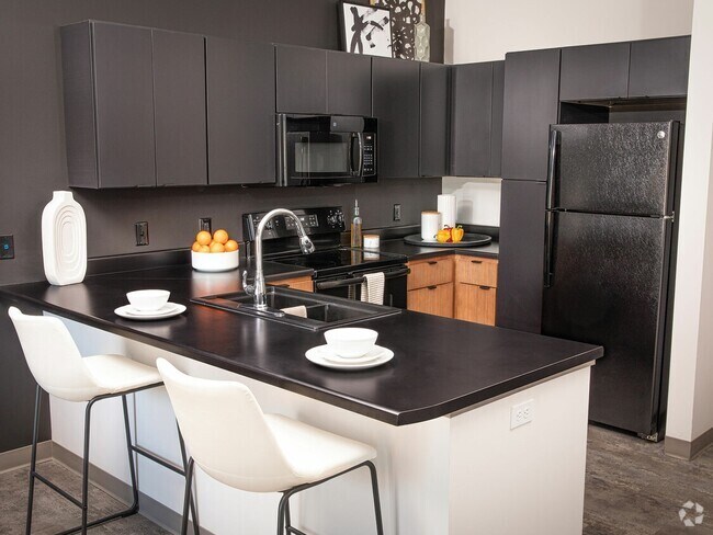 Building Photo - Trail's Bend Apartments