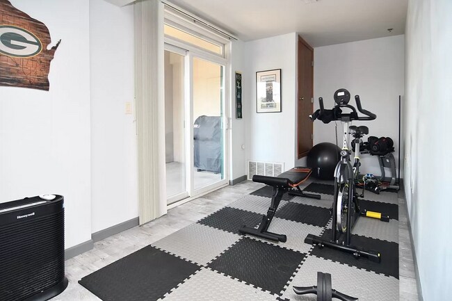 Foto del edificio - 400 N Richmond St