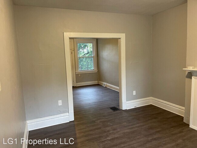 Foto del edificio - 2 br, 1 bath House - 7313 Woodlawn Avenue
