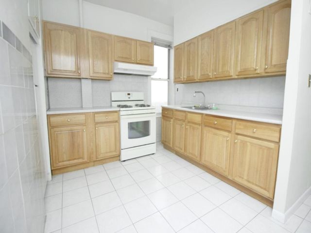 Foto principal - 36-01-38 35th Ave