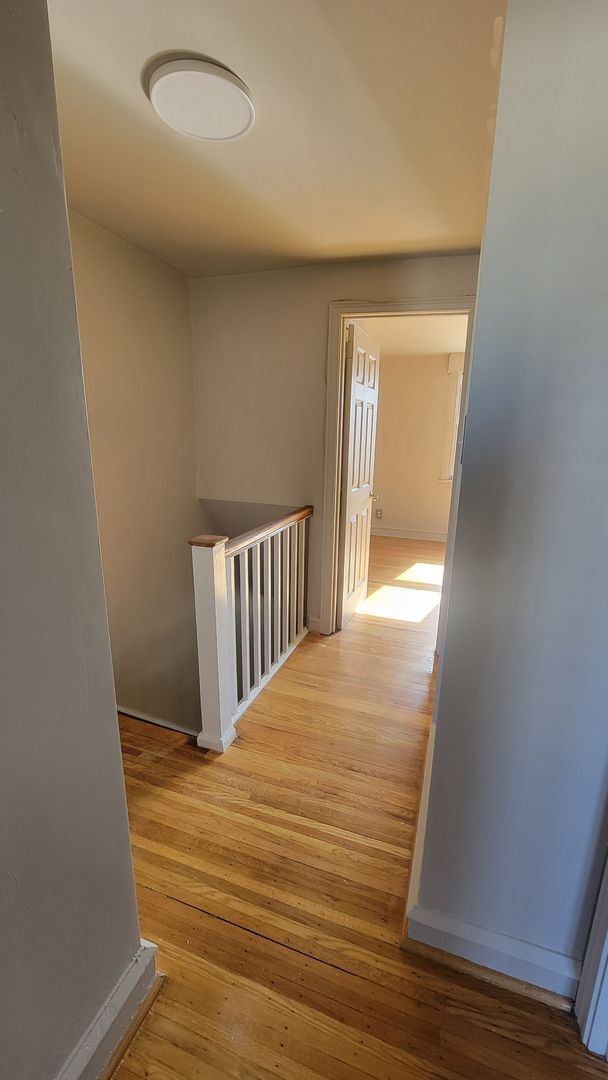 Building Photo - Beautiful Home In West Oak Lane