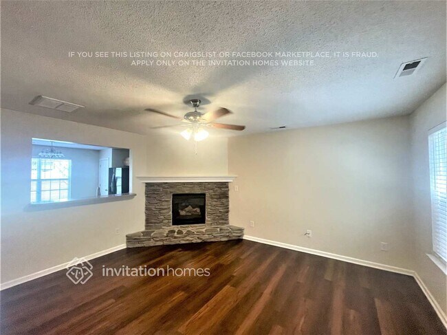 Building Photo - 942 Ramsgate Dr SW