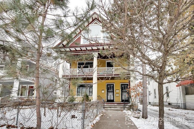 Building Photo - 2520-2522 Harriet Ave