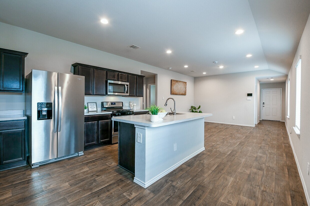 Foto principal - 2407 Poplar Copse Ct