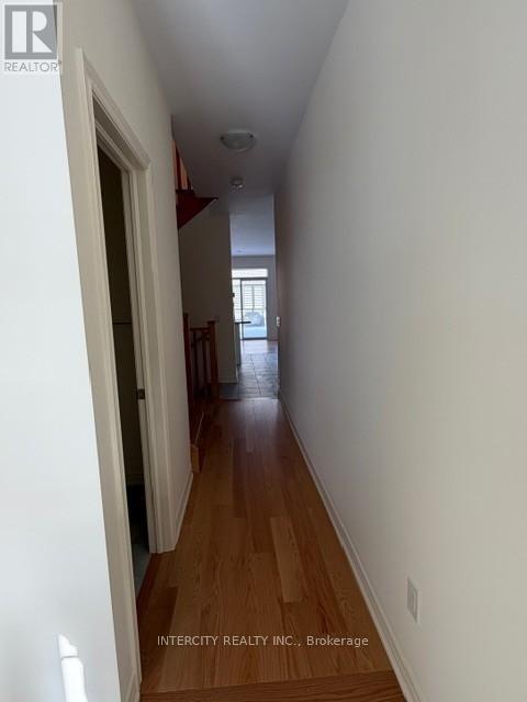 Photo du bâtiment - 20 Bushwood Trl