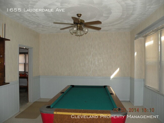 Building Photo - Lovely Lakewood Colonial.