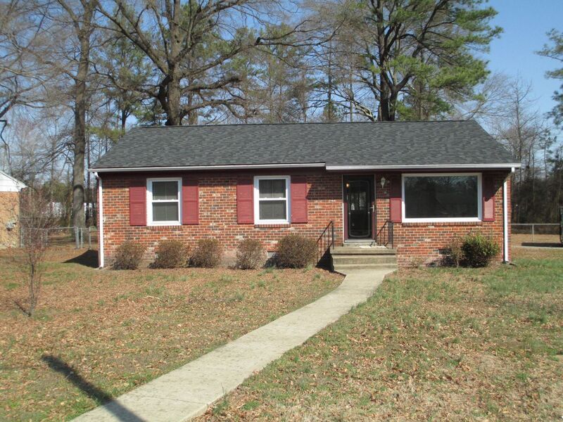 Primary Photo - 6300 Binns Ave