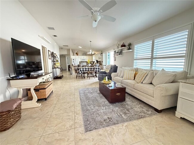 Foto del edificio - 1963 Ladyfish Ave