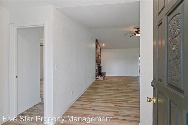Building Photo - 3 br, 2 bath House - 545 Dutra Pl