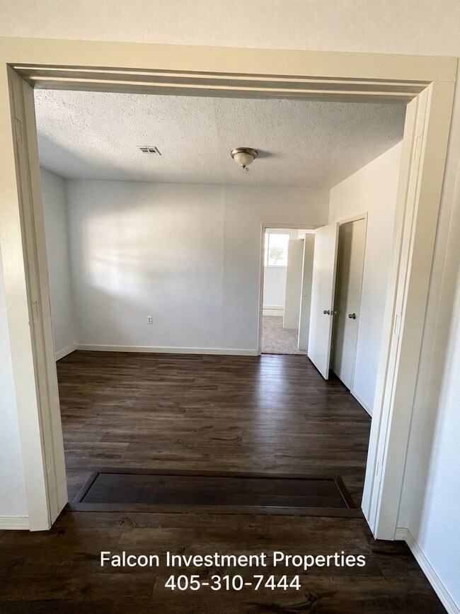 Foto del edificio - 3156 SW 71st St