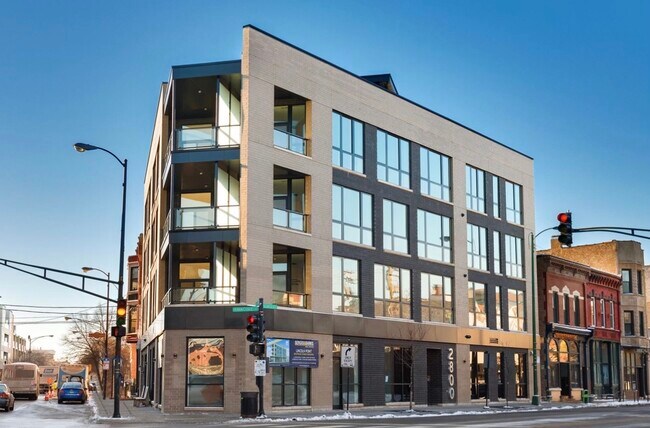 Building Photo - 2800 N Lincoln Ave