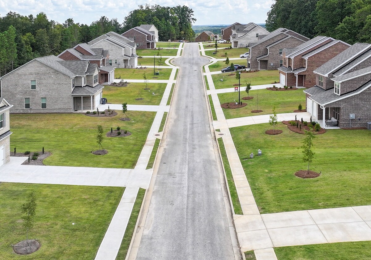 Primary Photo - Quinn Residences at McCart Landing