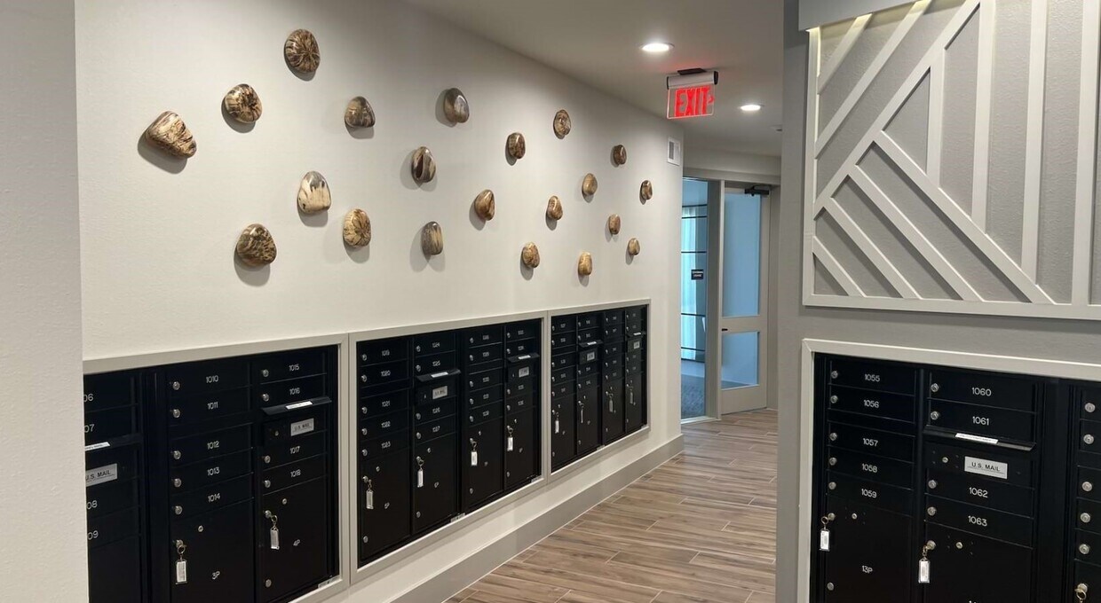 Foto principal - 19101 Town Ridge Ln