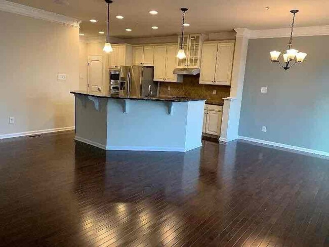 Building Photo - 1807 Old Brick Rd