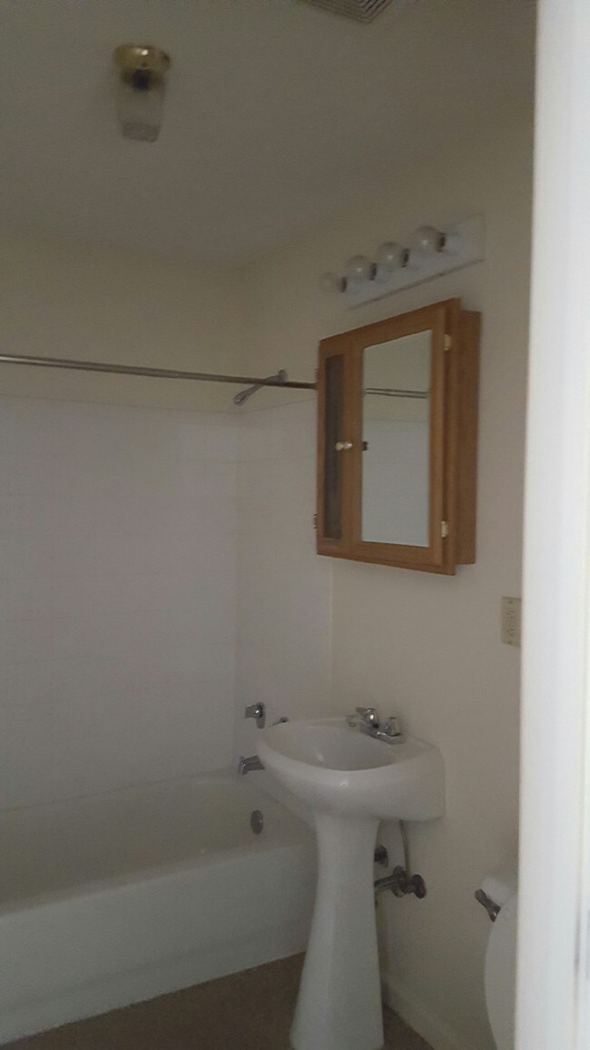 1816 Stafford Cove, Oxford, MS 38655 Townhouse for Rent in Oxford, MS