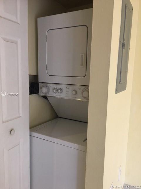 Foto del edificio - 1655 SW 122nd Ave