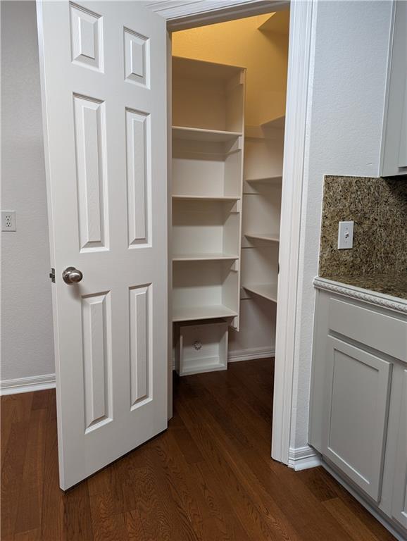 Foto del edificio - 2580 E Neely Pl