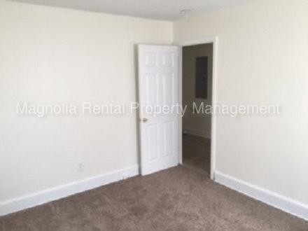 Building Photo - Nice home near Westside Spartanburg