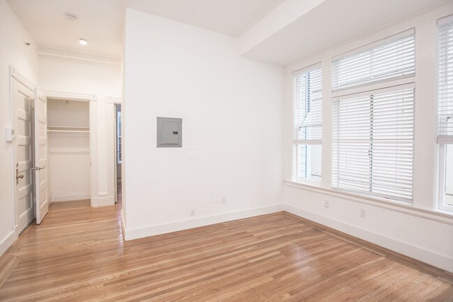Foto del edificio - 2620 Laguna St