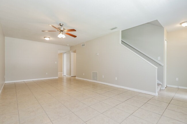 Building Photo - 16314 Caliente Pl