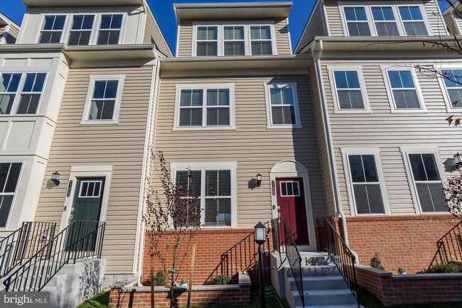 7150 Banbury Dr, Elkridge, MD 21075 Condo for Rent in