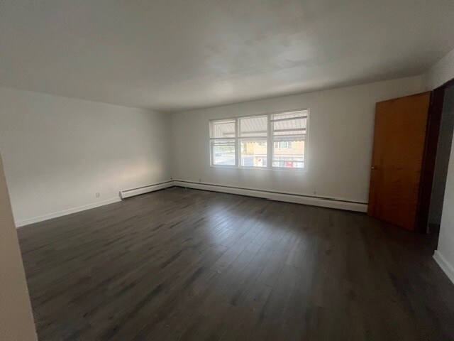 Foto del edificio - 912 W Greenwood Ave