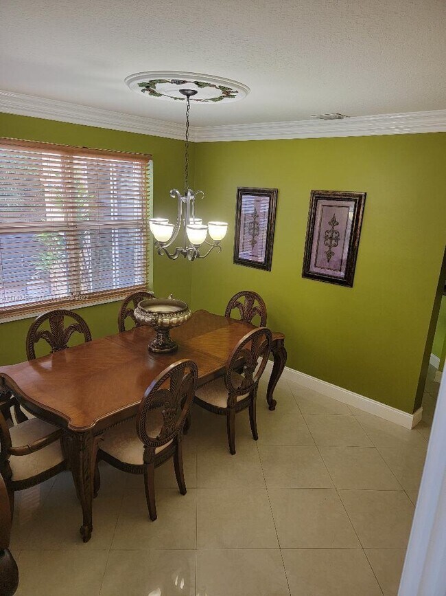 Foto del edificio - 13116 SW 49th Ct