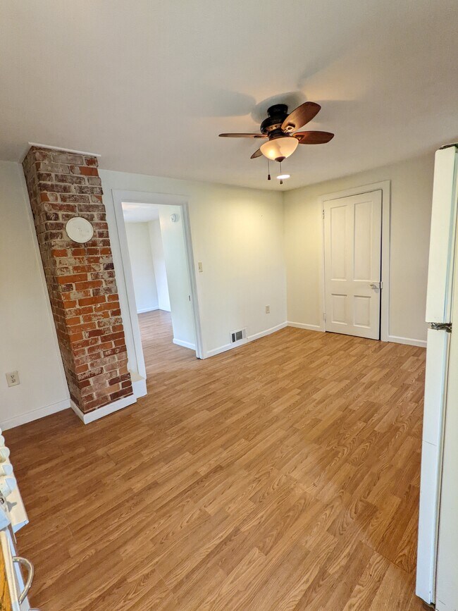 Foto del edificio - 427 Pennsylvania Ave